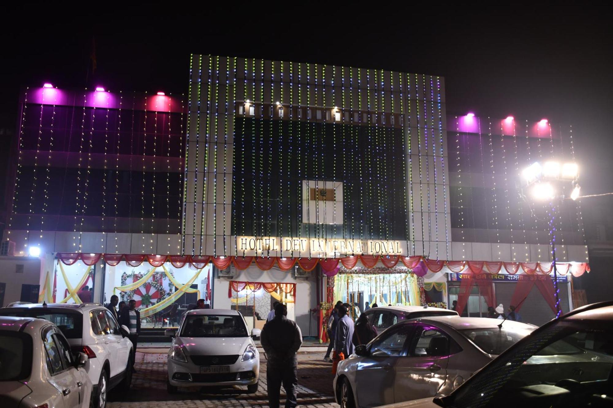 Hotel Dev International Khalilabad Ngoại thất bức ảnh